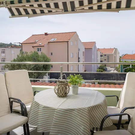 Apartman Paula *