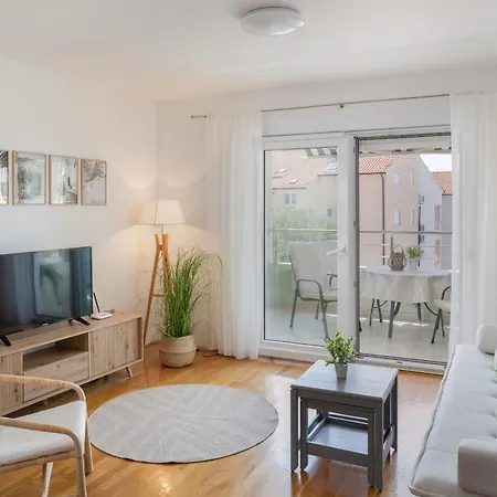 Apartman Paula Promajna